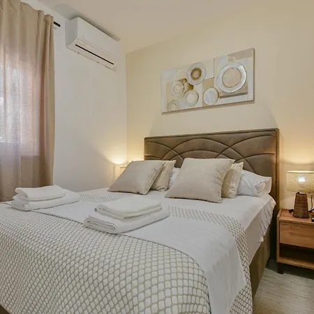 Bralic Apartment *
