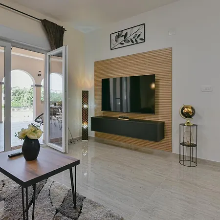 Bralic Apartment *