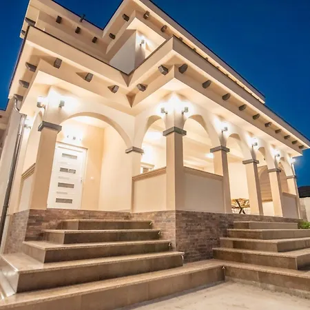 Bralic Apartament *