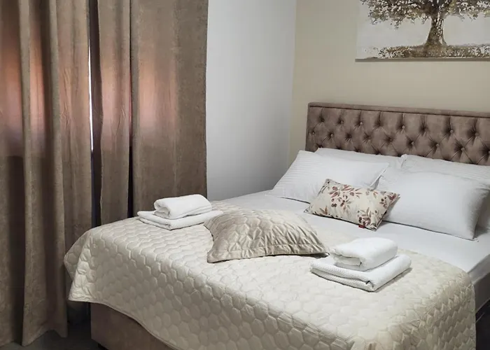 Apartament Bralic *